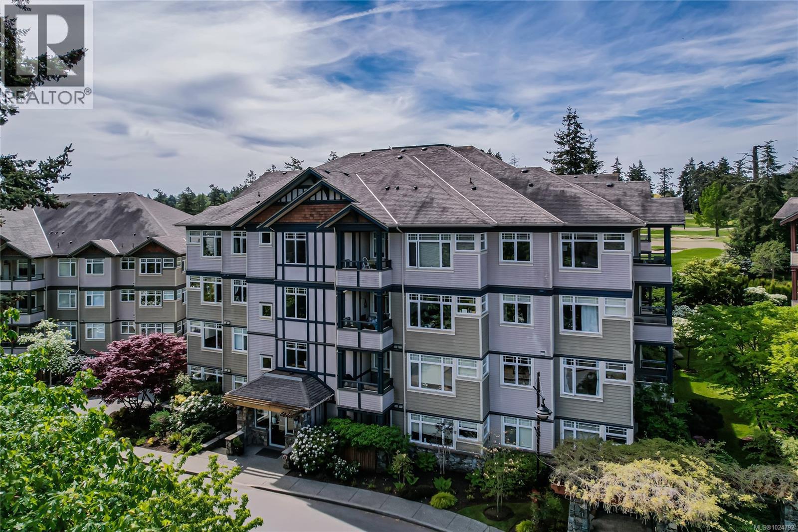 206D 1115 Craigflower Rd, Esquimalt