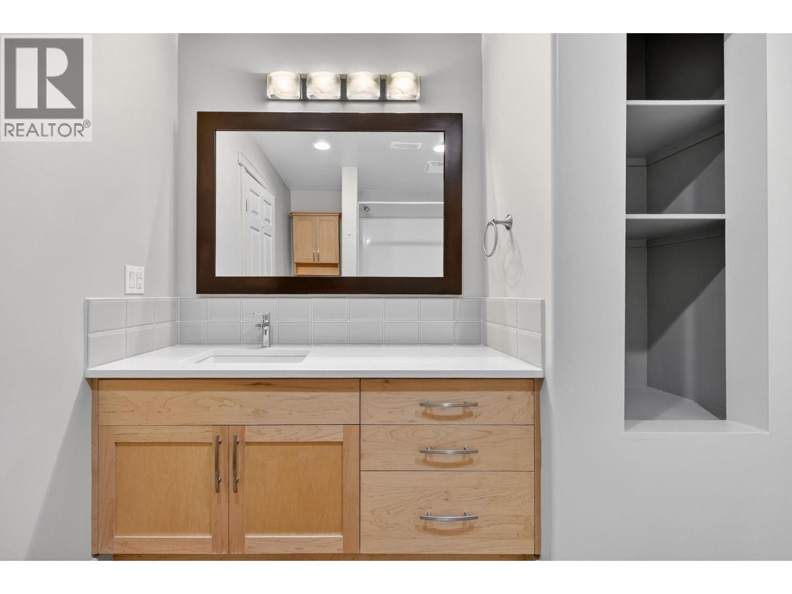  867 Steele Road, Kelowna