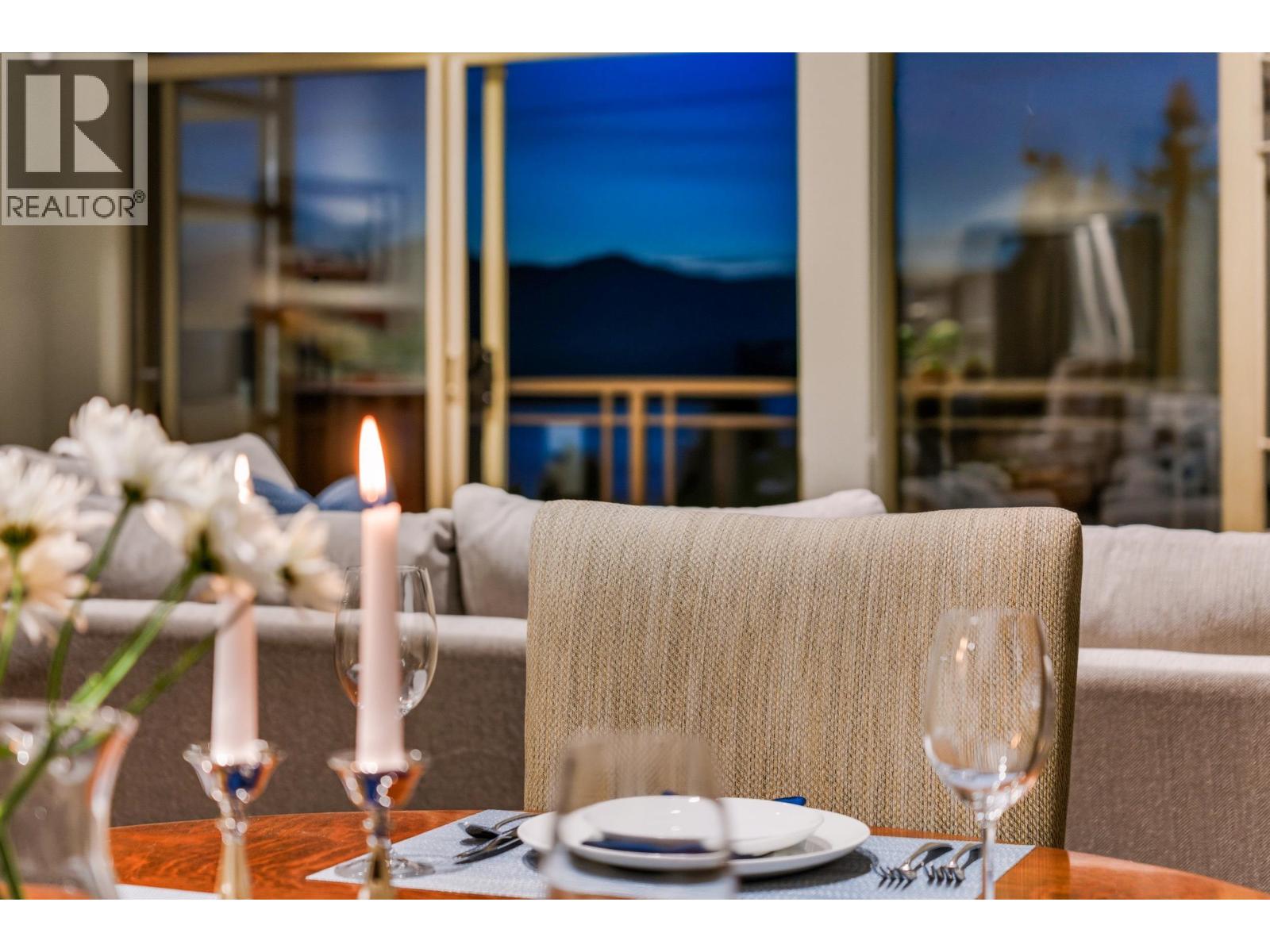 8519 SEASCAPE DRIVE, West Vancouver