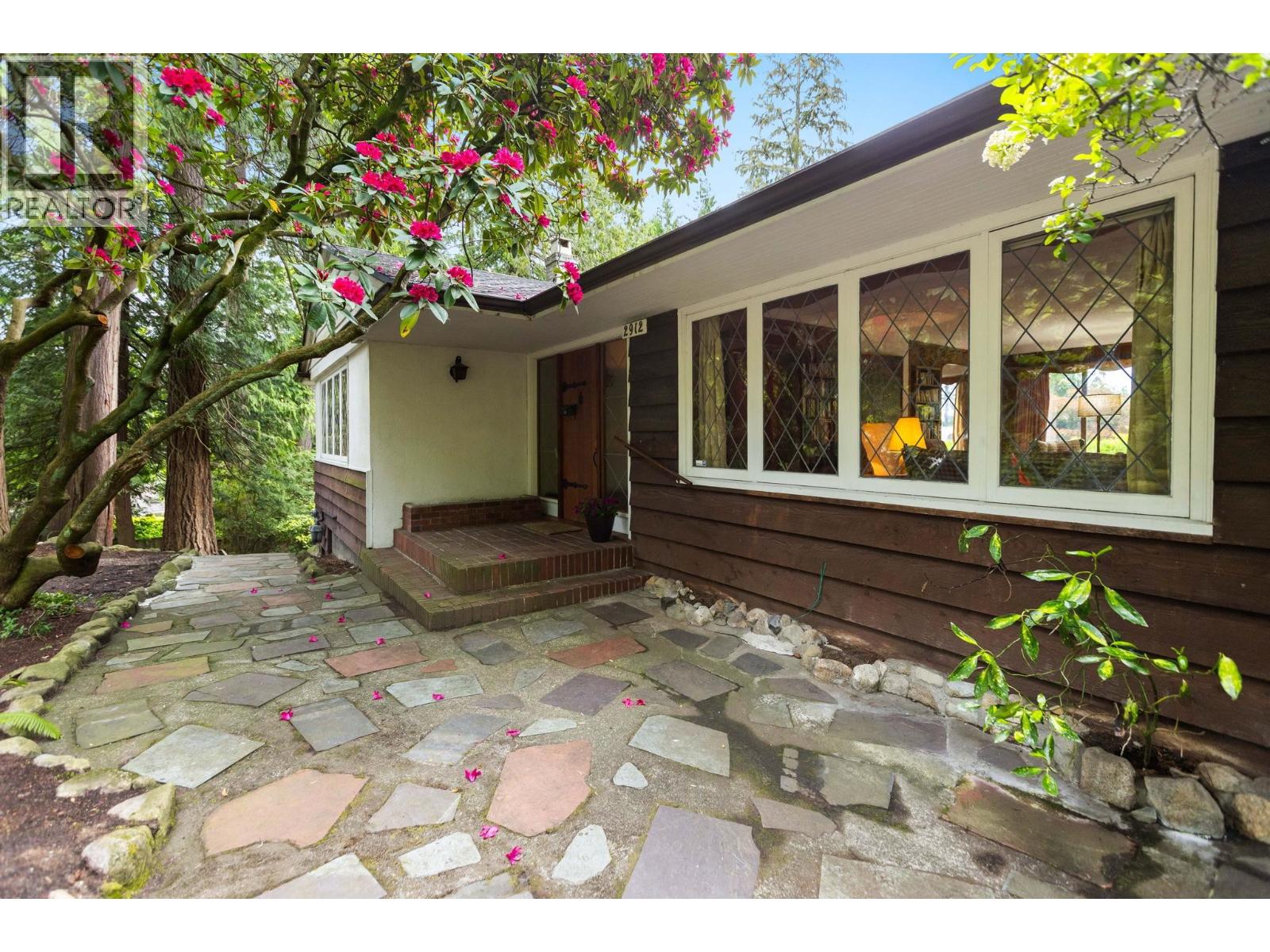 2912 ROSEBERY AVENUE, West Vancouver