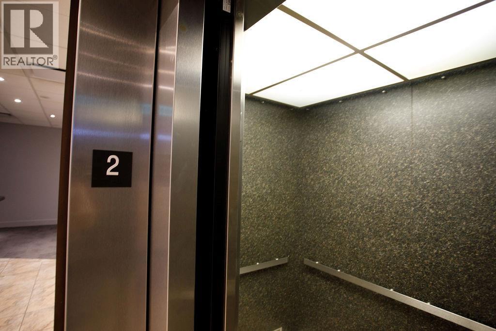 200 1455 Ellis Street, Kelowna