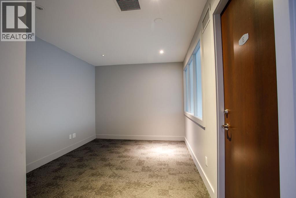 200 1455 Ellis Street, Kelowna