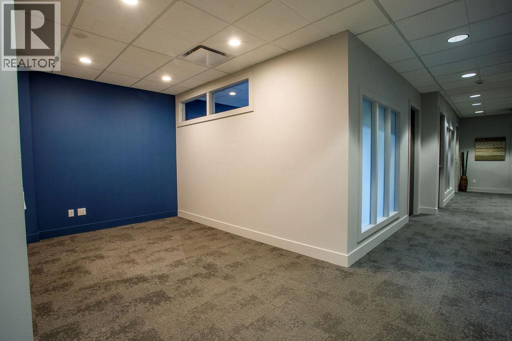 200 1455 Ellis Street, Kelowna