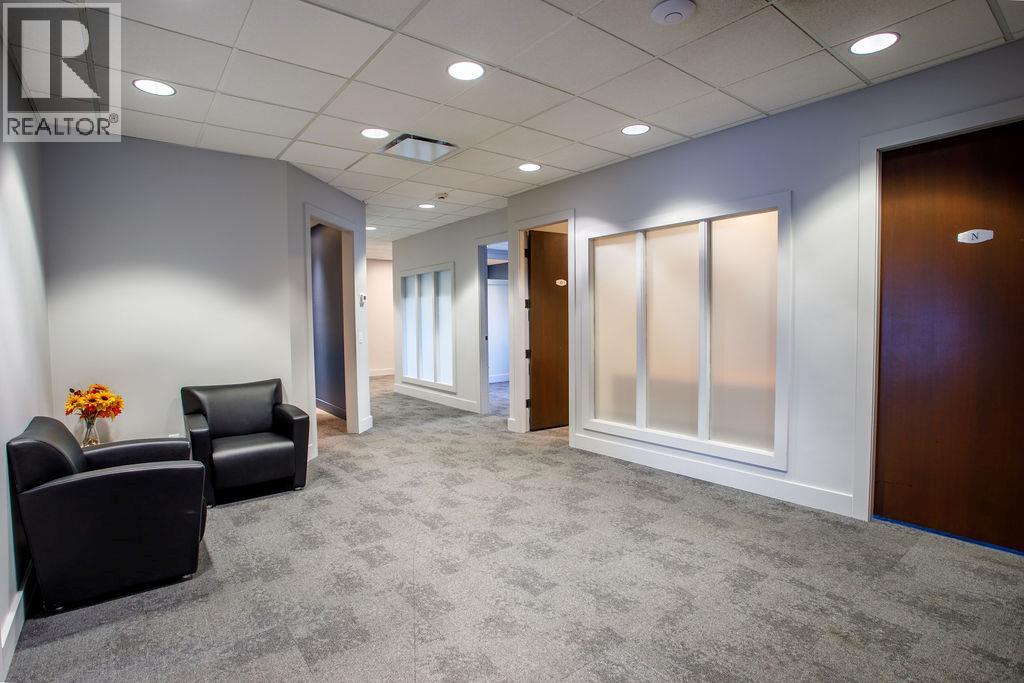 200 1455 Ellis Street, Kelowna