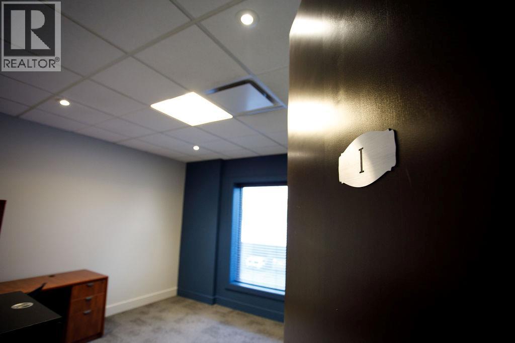 200 1455 Ellis Street, Kelowna