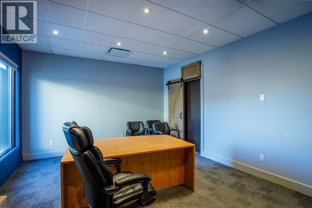 200 1455 Ellis Street, Kelowna