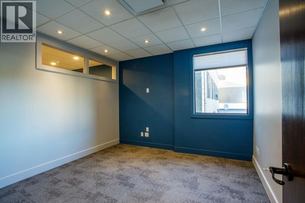 200 1455 Ellis Street, Kelowna