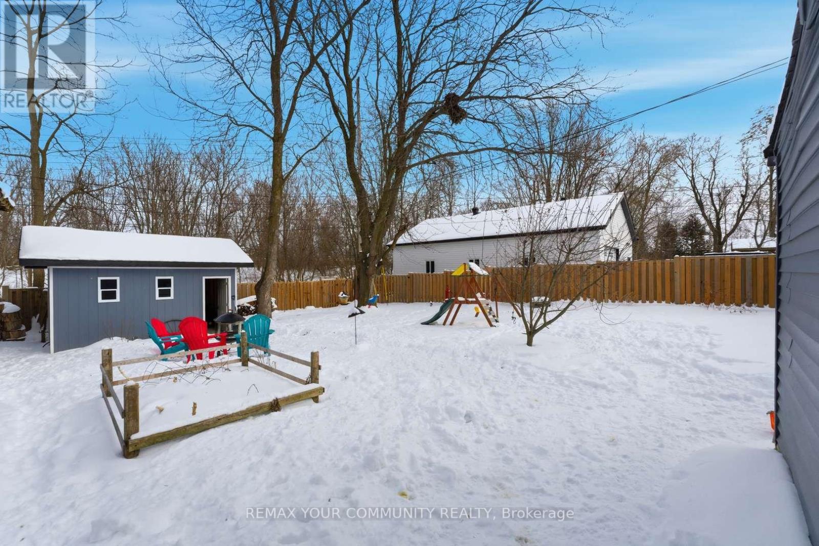 41 EASTERN AVENUE - 33
