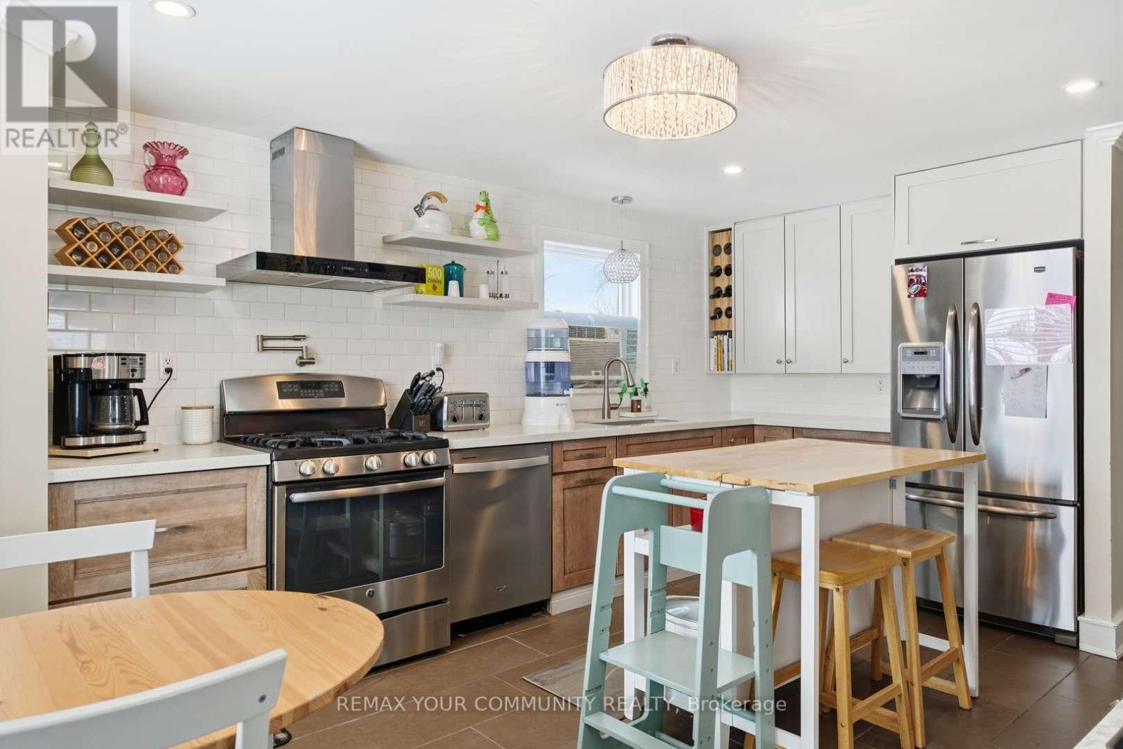 41 EASTERN AVENUE - 12