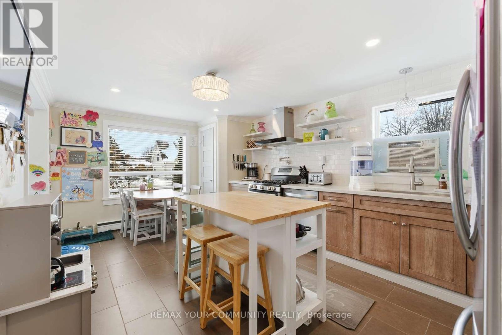 41 EASTERN AVENUE - 14