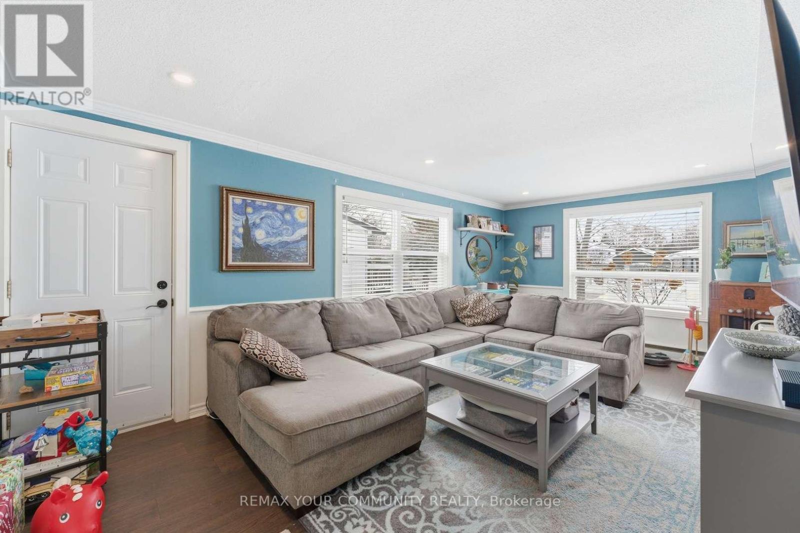41 EASTERN AVENUE - 7