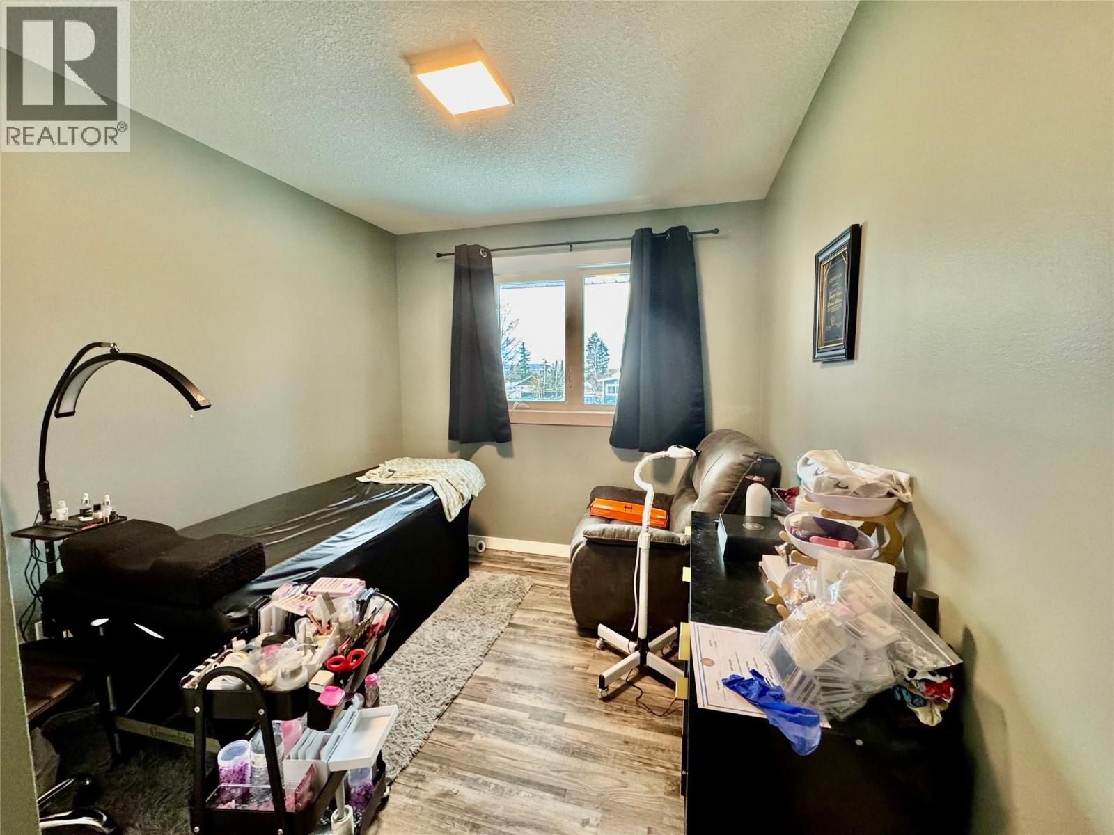 9120 8 Street, Dawson Creek