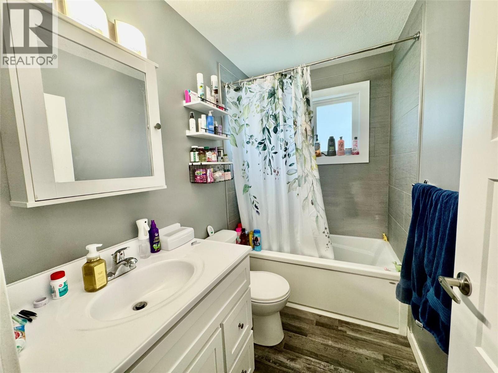 9120 8 Street, Dawson Creek