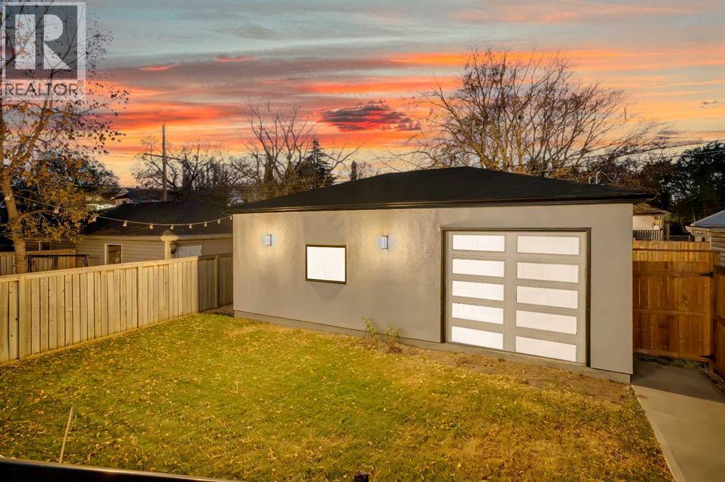 Single Family House for Sale in  a Street SE Inglewood Calgary 