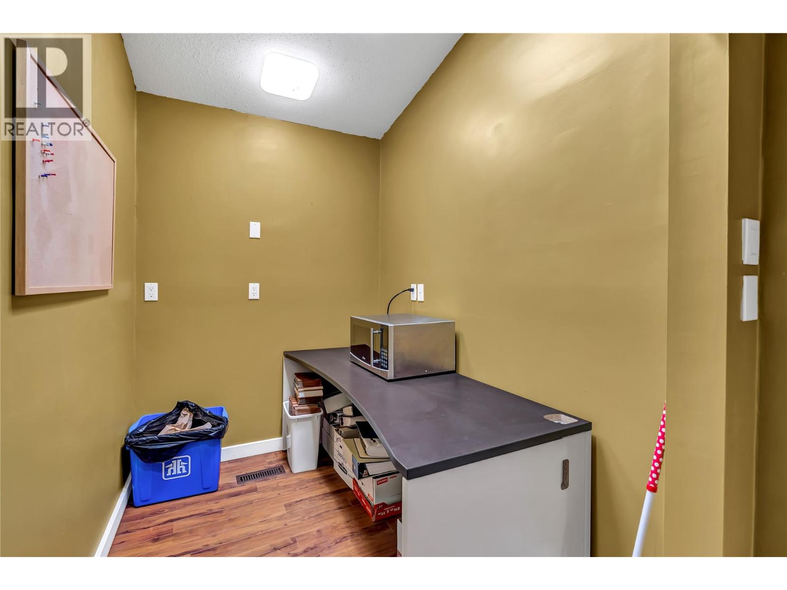 203 Vermilion Avenue, Princeton