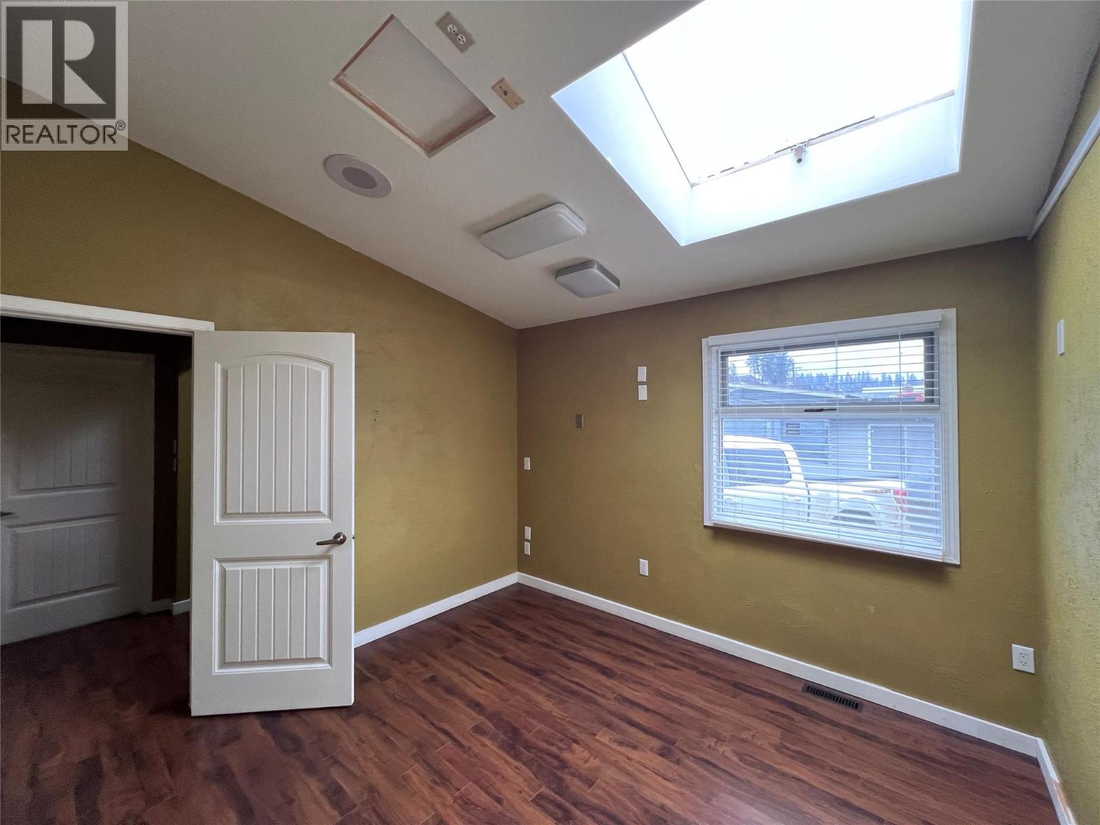 203 Vermilion Avenue, Princeton