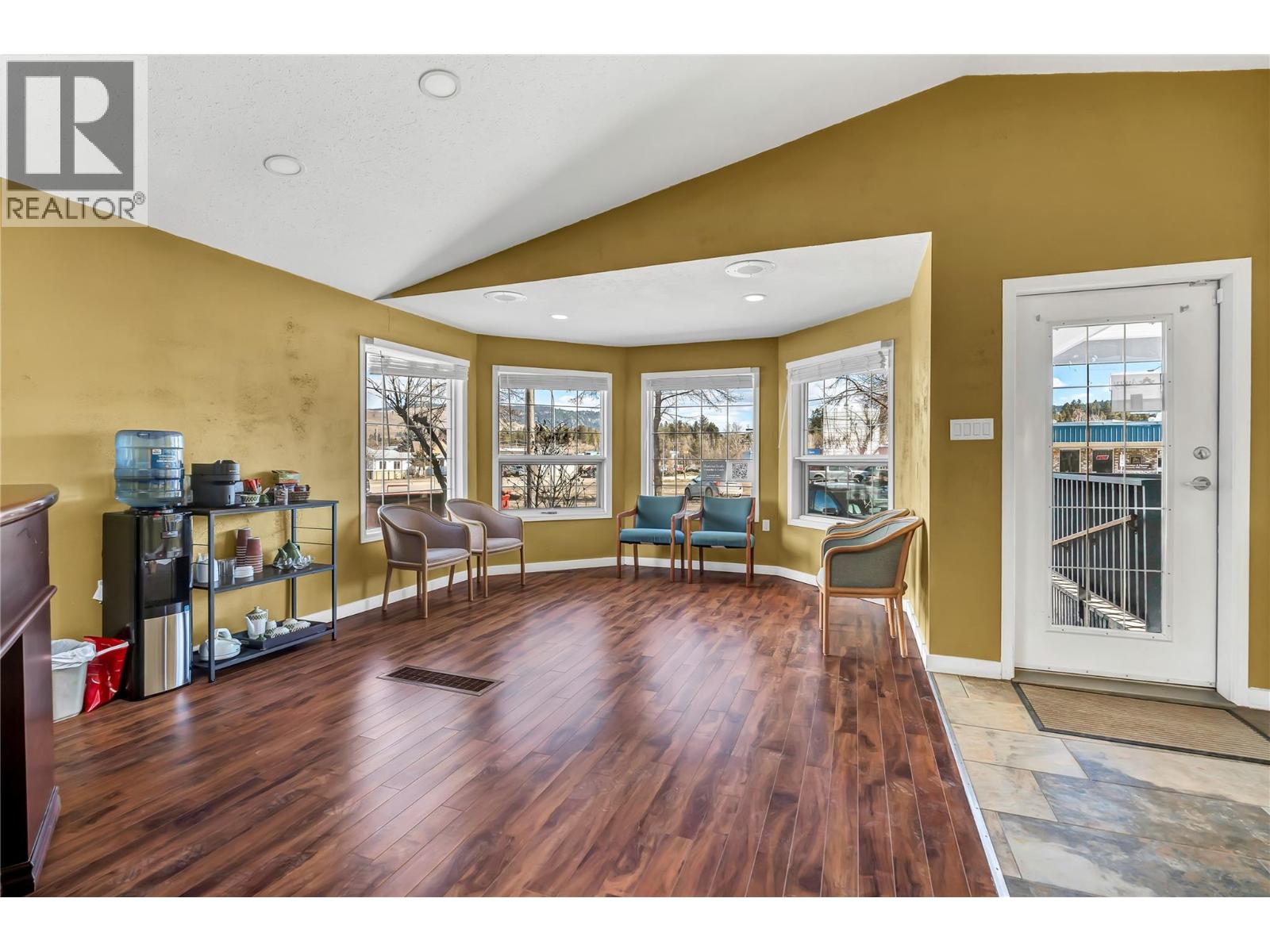 203 Vermilion Avenue, Princeton