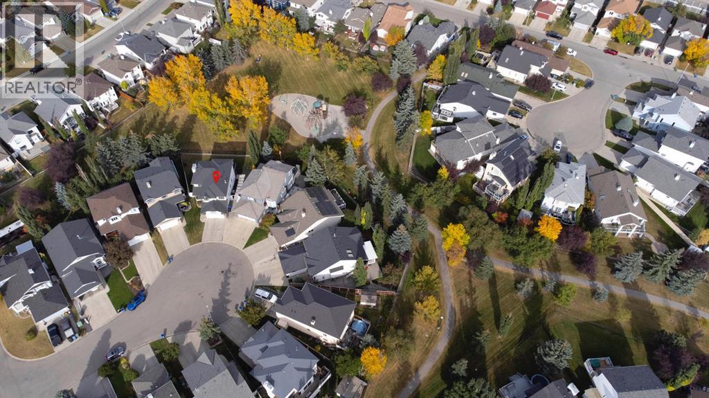 Single Family House for Sale in  Douglas Ridge Mews SE Douglasdale/Glen Calgary 