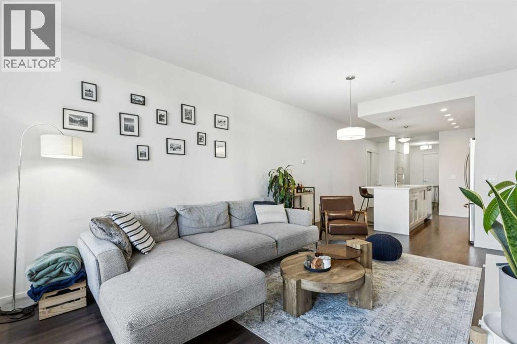 Single Family House for Sale in    Avenue SW Mission Calgary 