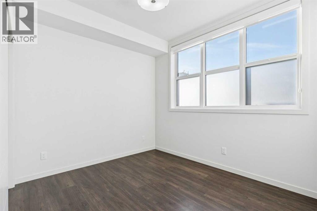 Single Family House for Sale in    Avenue SW Mission Calgary 