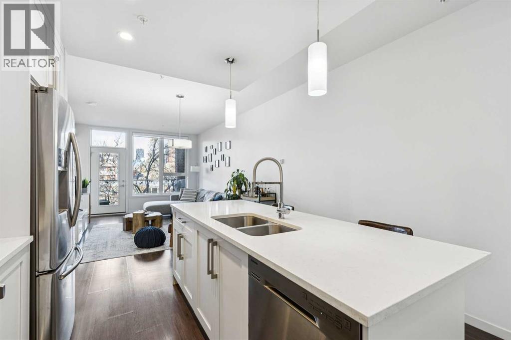 Single Family House for Sale in    Avenue SW Mission Calgary 