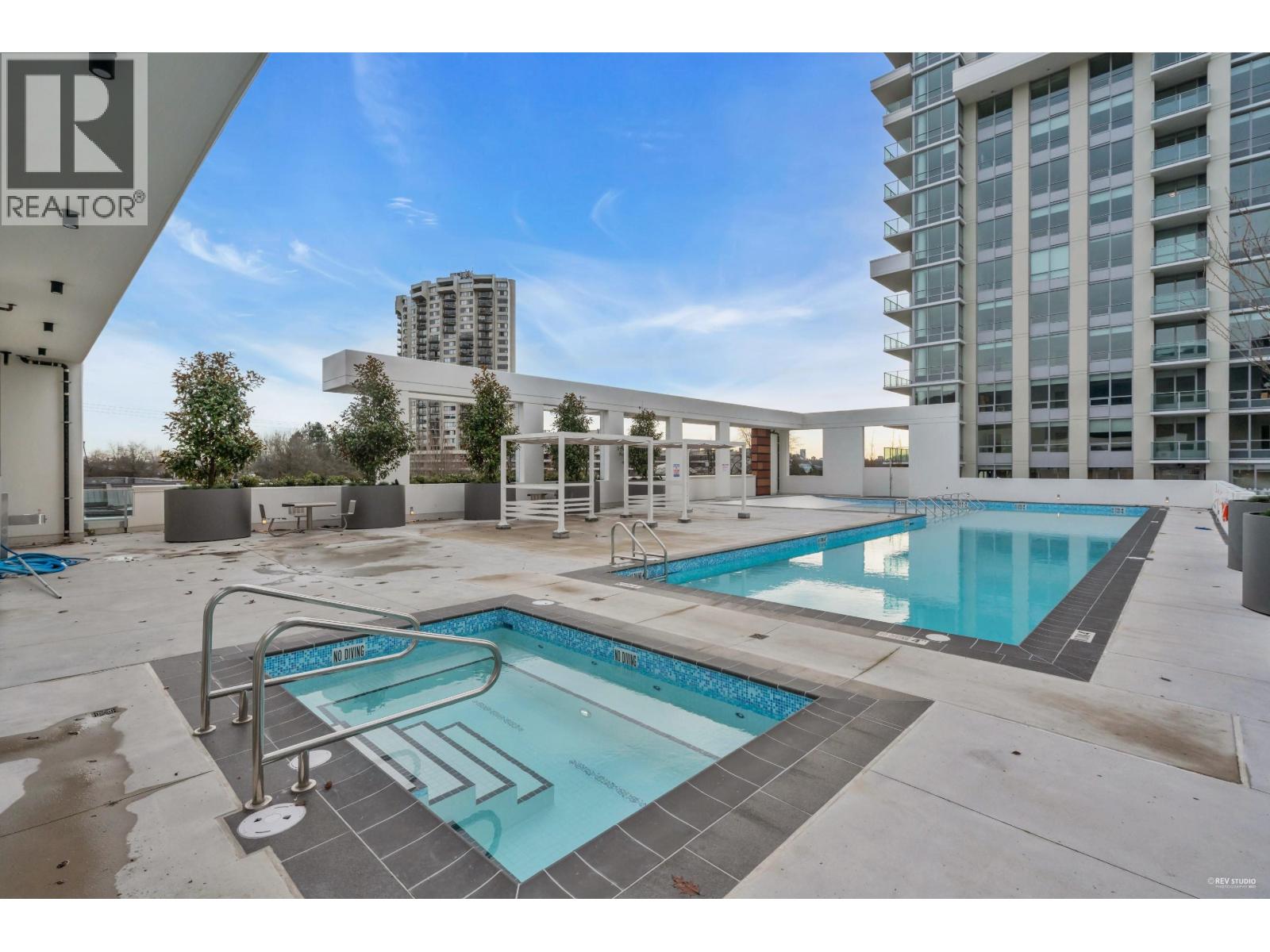 505 1675 LIONS GATE LANE, North Vancouver