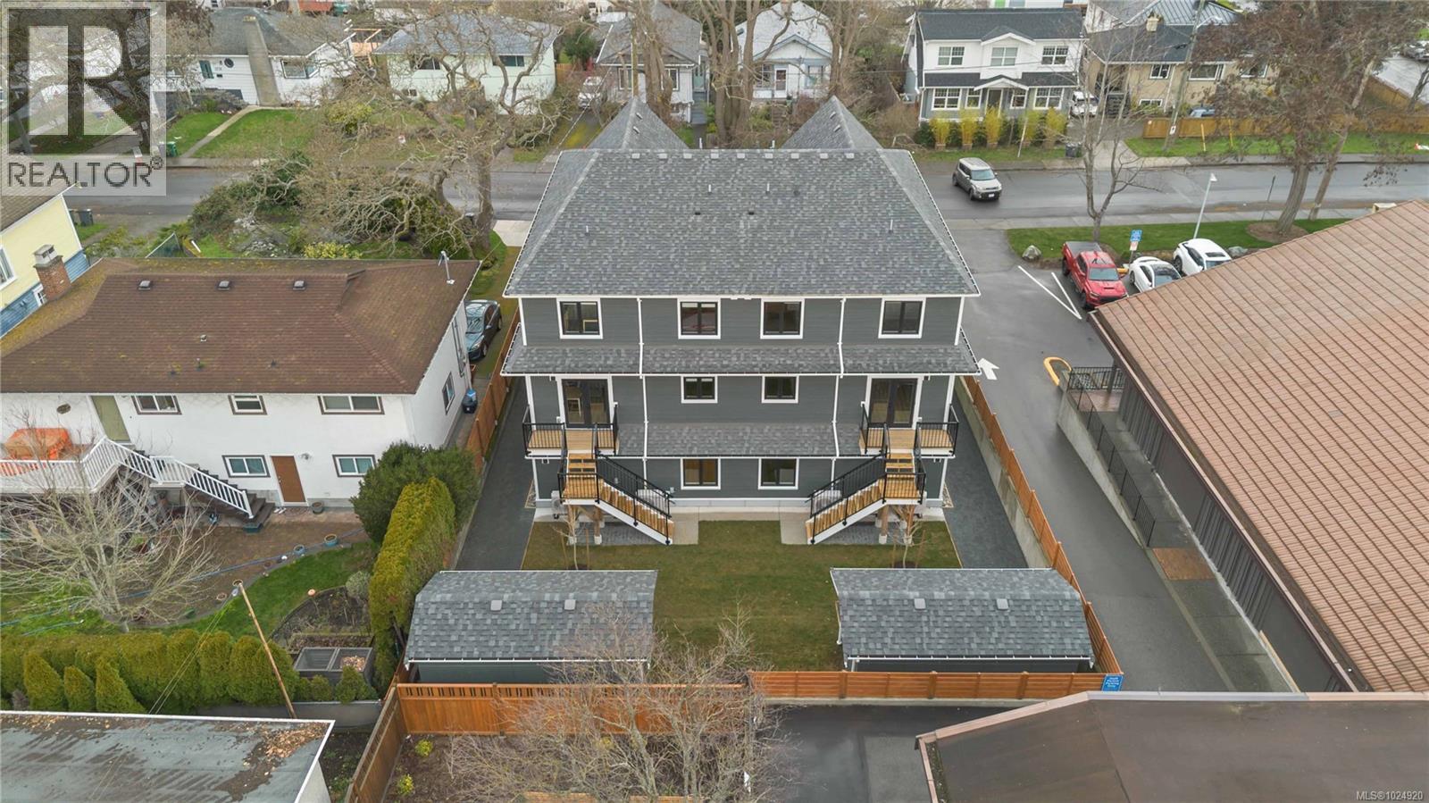 1 1789 Emerson Street, Victoria