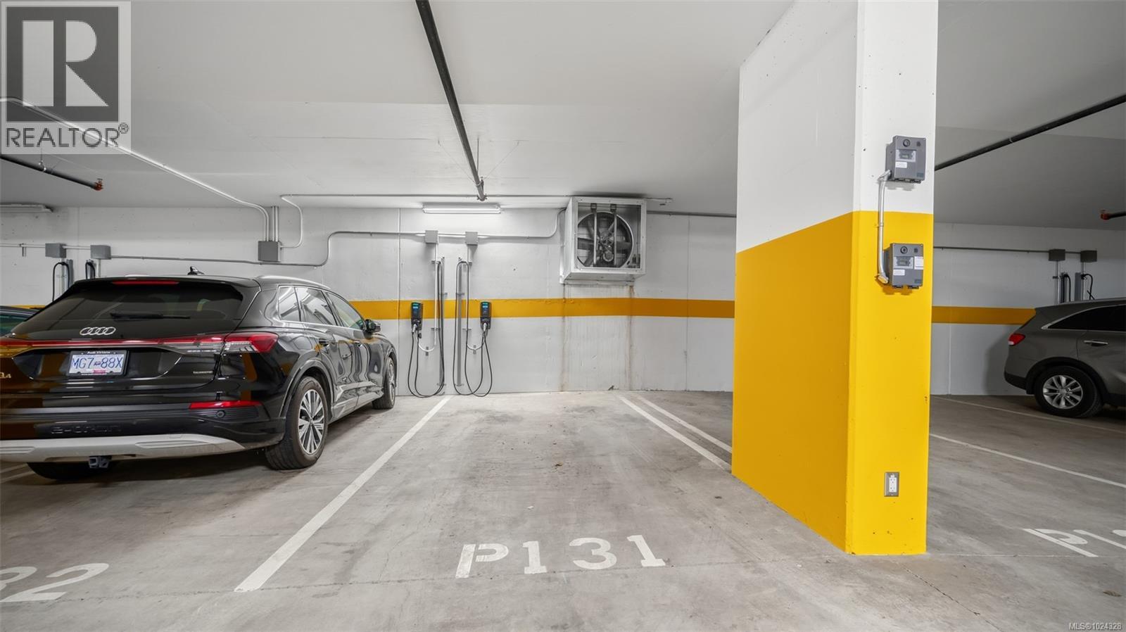 518 2000 HANNINGTON Rd, Langford