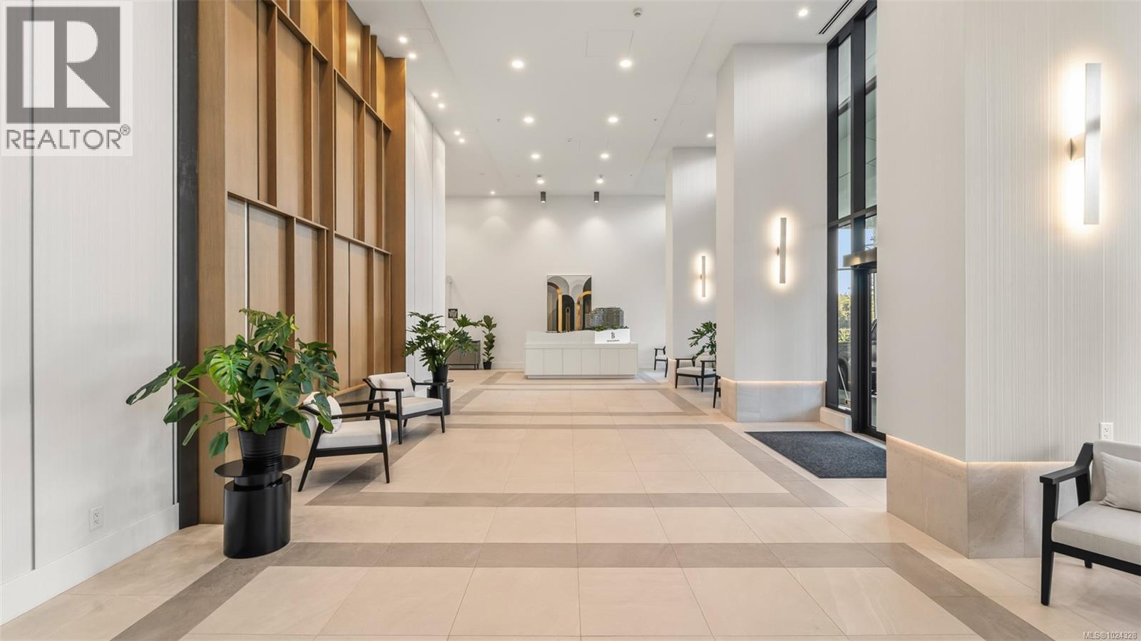 518 2000 HANNINGTON Rd, Langford