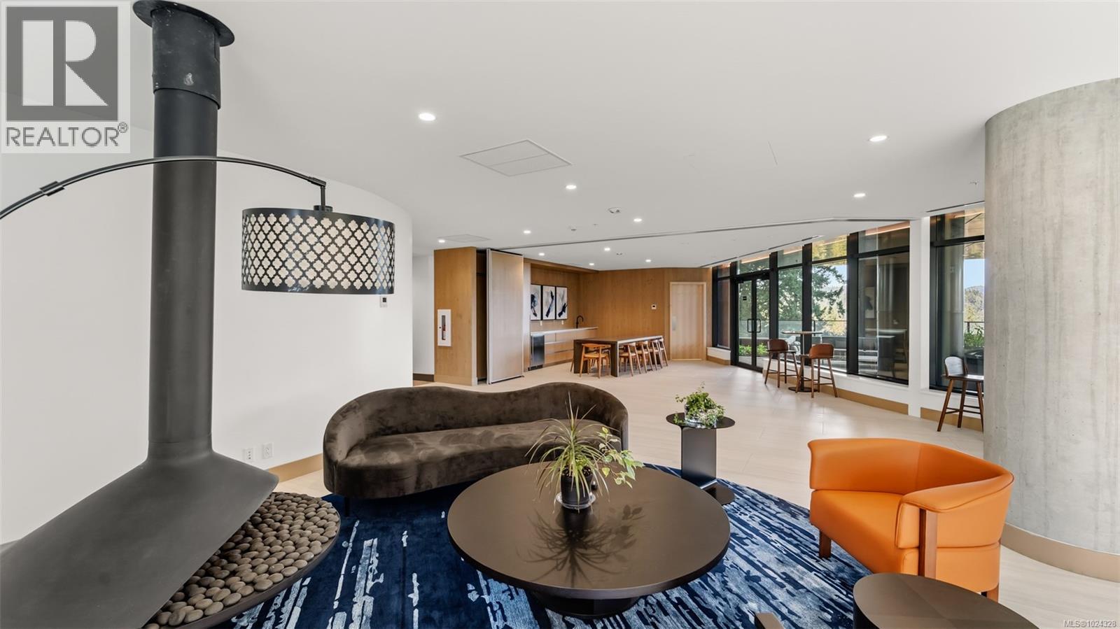 518 2000 HANNINGTON Rd, Langford