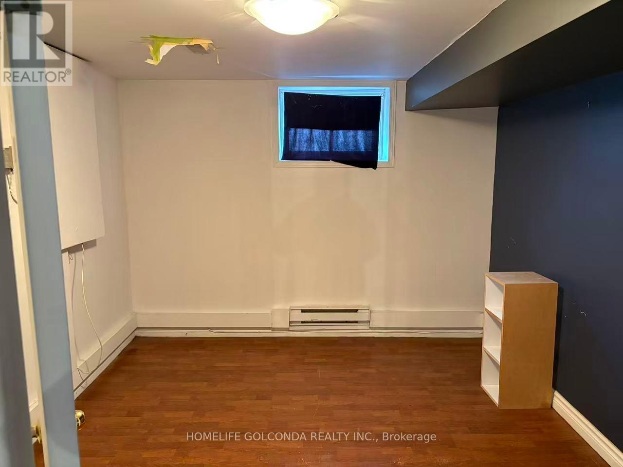 81 SEXTON CRESCENT - Photo 5 of 7, Toronto (Hillcrest Village), Ontario