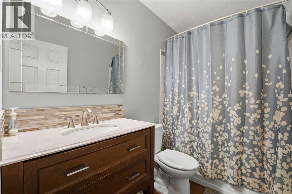 3325 43 Avenue, Red Deer