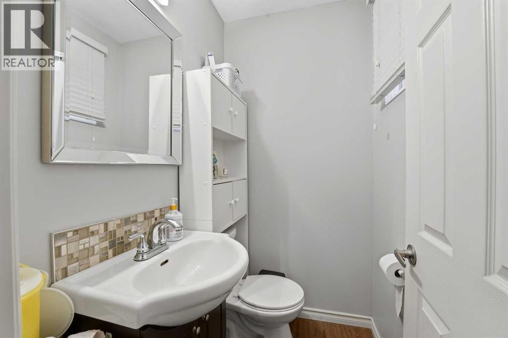 3325 43 Avenue, Red Deer