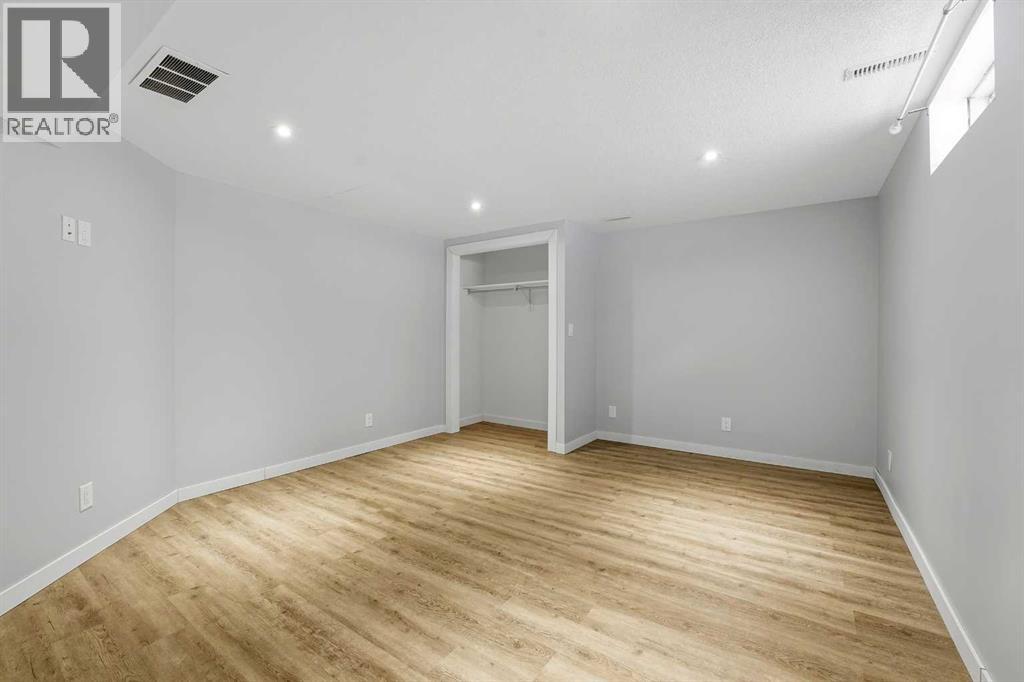 3325 43 Avenue, Red Deer