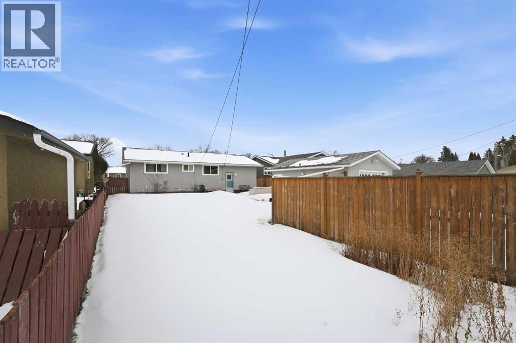 3325 43 Avenue, Red Deer