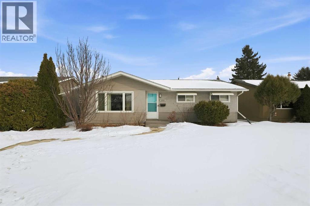 3325 43 Avenue, Red Deer