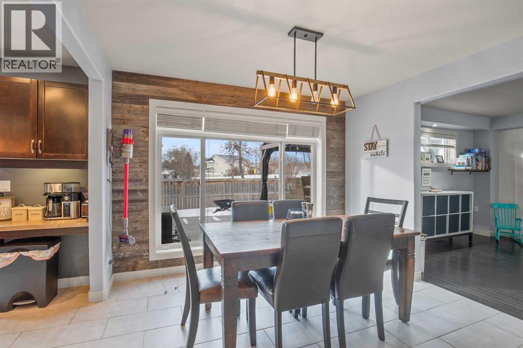 13 Blackstone Avenue, Lacombe