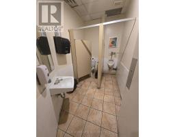 15 King Street W, Oshawa, ON L1H1A1 Photo 36