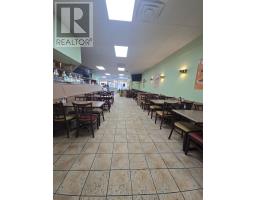 15 King Street W, Oshawa, ON L1H1A1 Photo 6