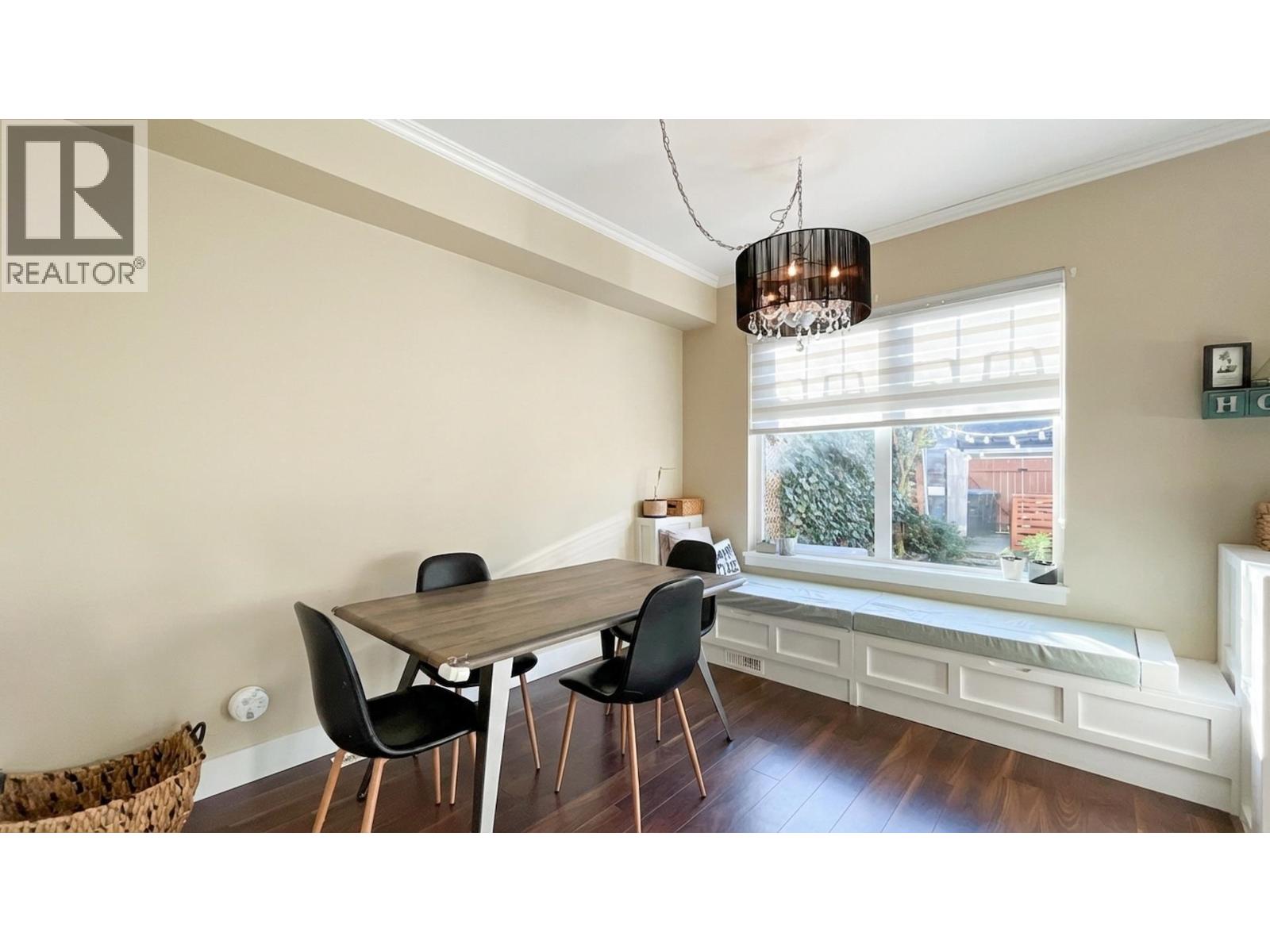 214 BROOKES STREET, New Westminster