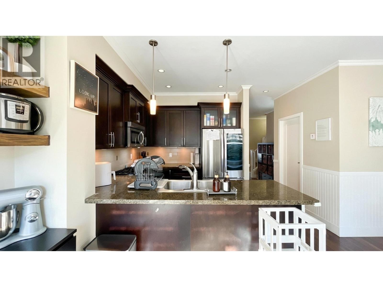 214 BROOKES STREET, New Westminster