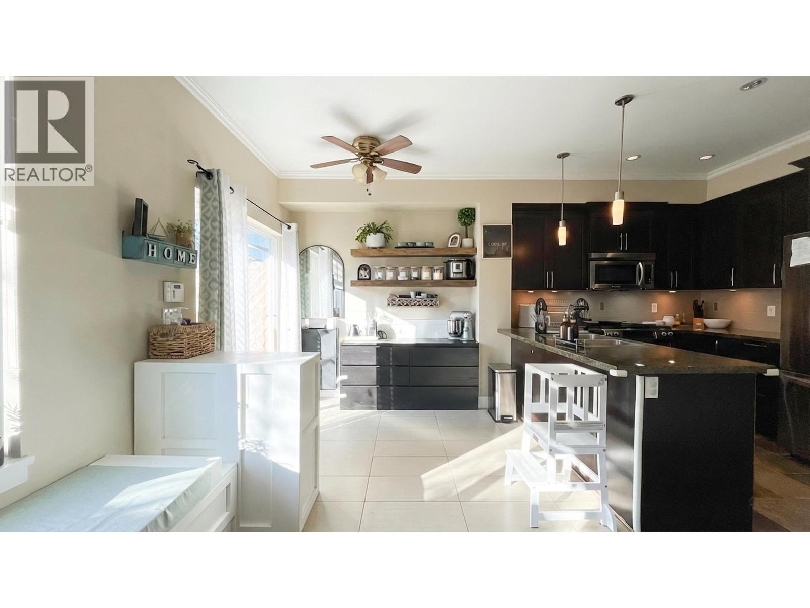 214 BROOKES STREET, New Westminster