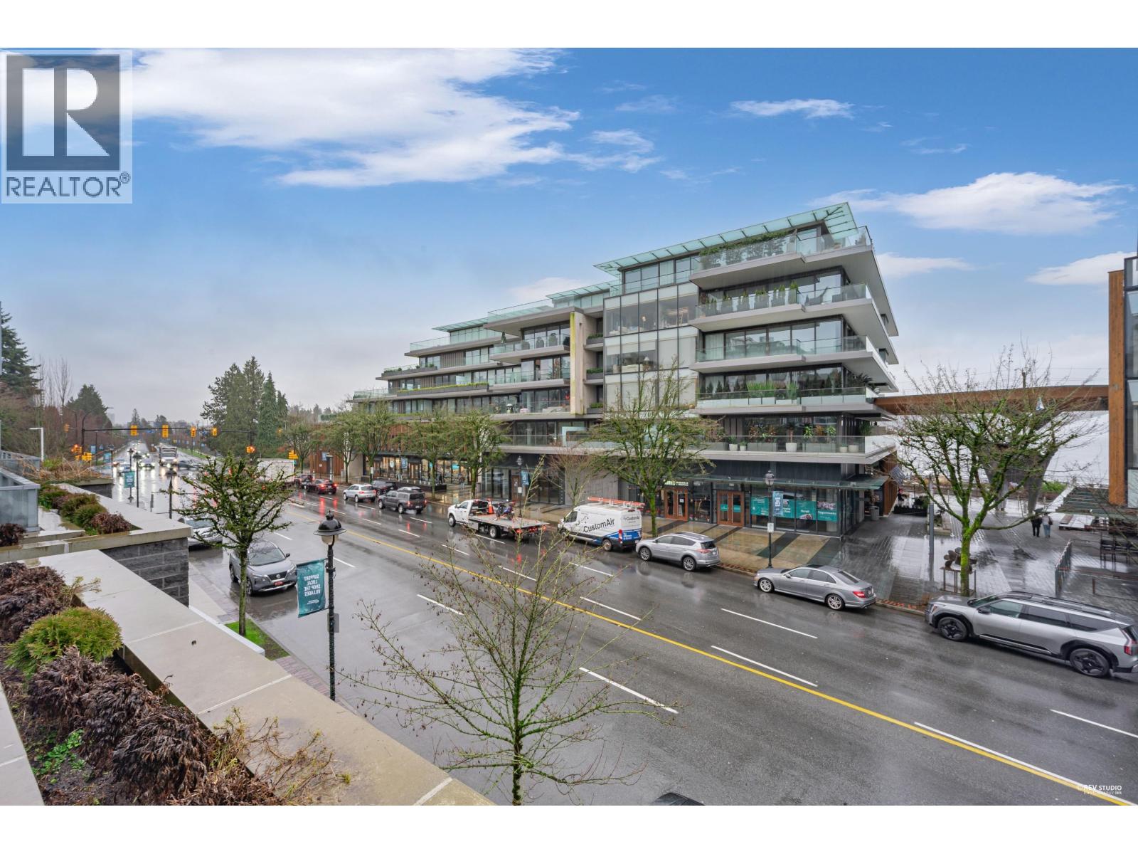 205 1331 MARINE DRIVE, West Vancouver