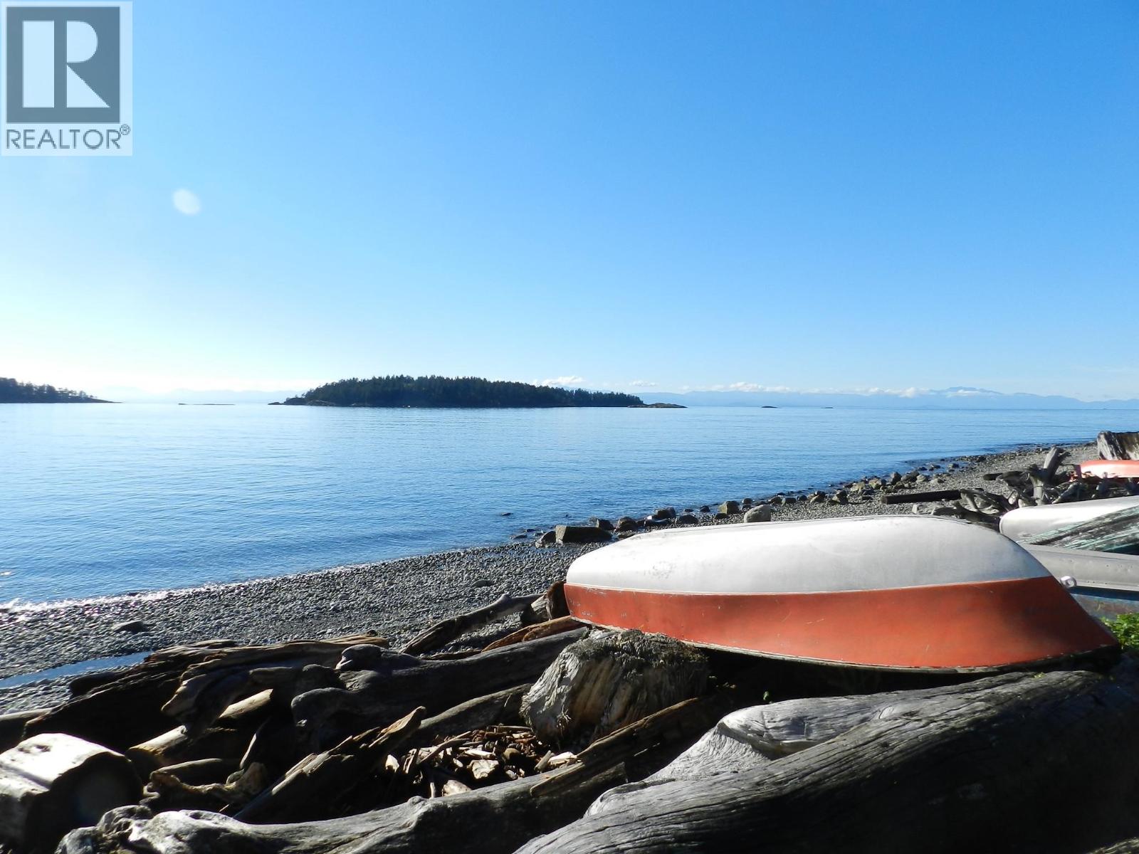 306 5682 WHARF AVENUE, Sechelt