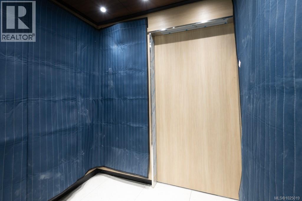 #211 171 JENSEN AVE W - 12