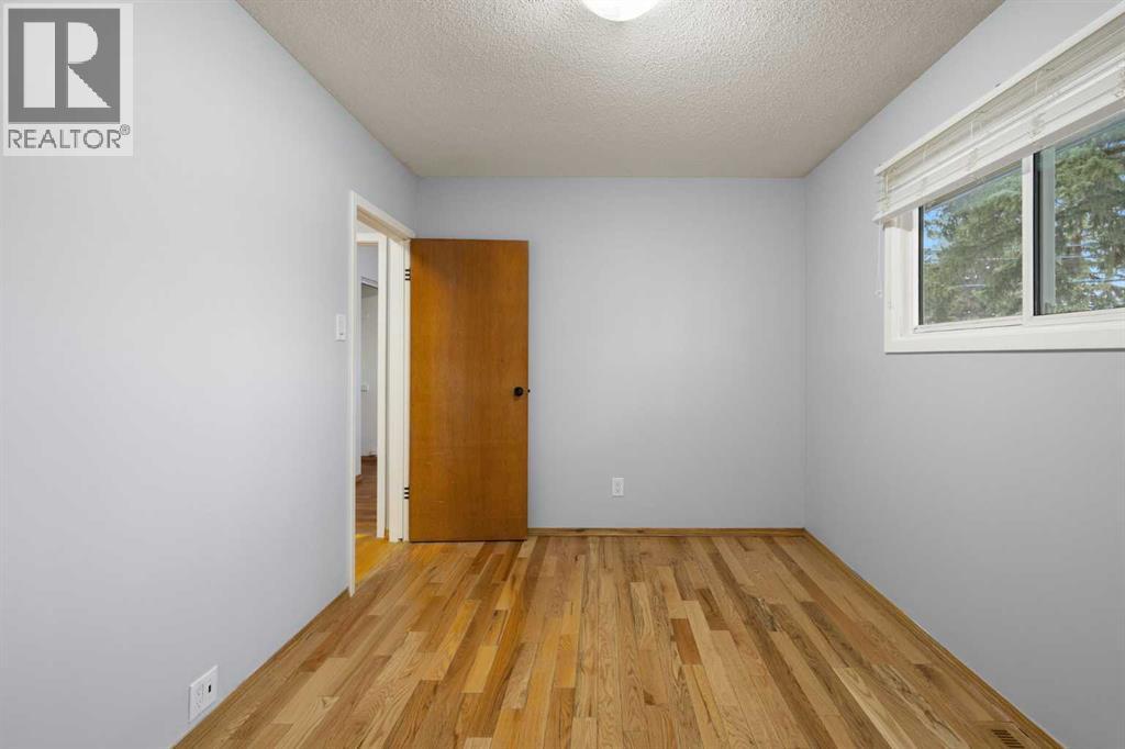 Single Family House Bungalow for Sale in  Astoria Crescent SE Acadia Calgary 