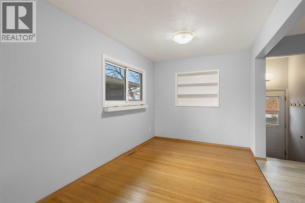 Single Family House Bungalow for Sale in  Astoria Crescent SE Acadia Calgary 