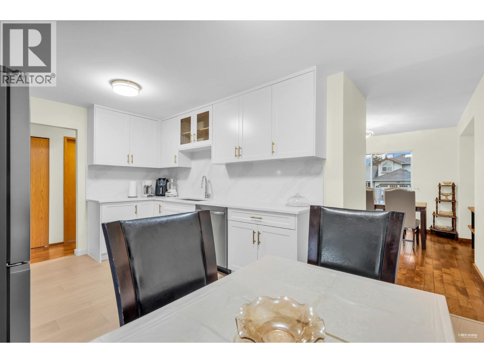 1382 SUTHERLAND AVENUE, Port Coquitlam