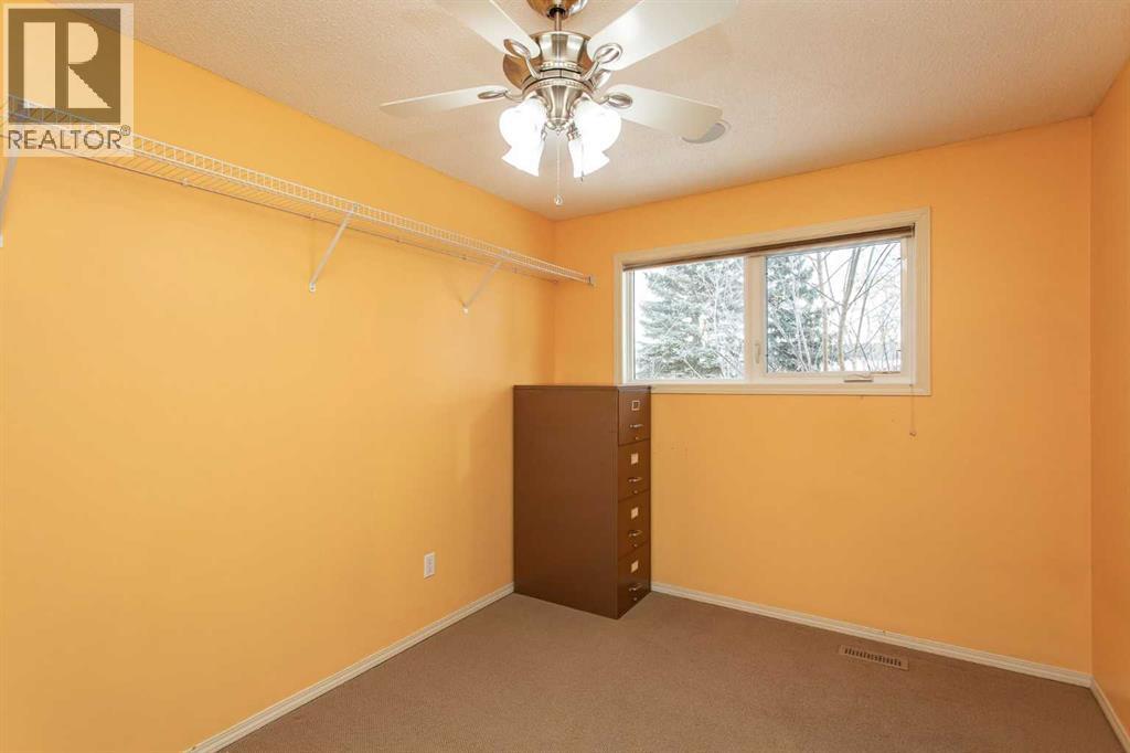 5210 47 Street, Lacombe