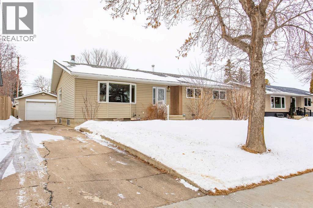 5210 47 Street, Lacombe